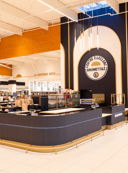 E.Leclerc  . Drumettaz-Clarafond, réalisation l&l Lameynardie