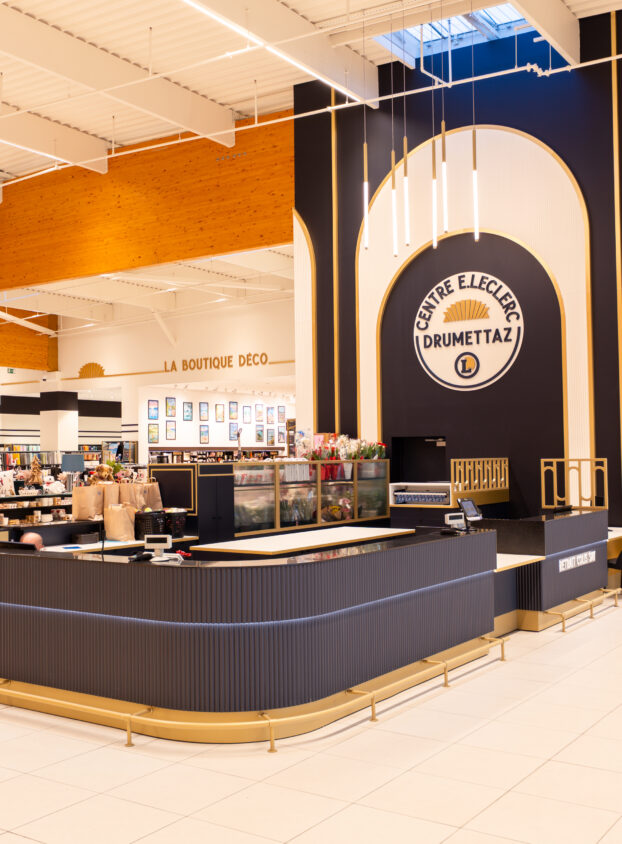 E.Leclerc  . Drumettaz-Clarafond, réalisation l&l Lameynardie